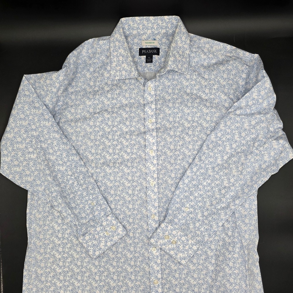 Jos A Bank Mens XL Tailored Fit Button Down Shirt‎ Blue White Leaf Print Cotton